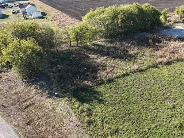 616 Aquilla Street , Itasca, TX 76055