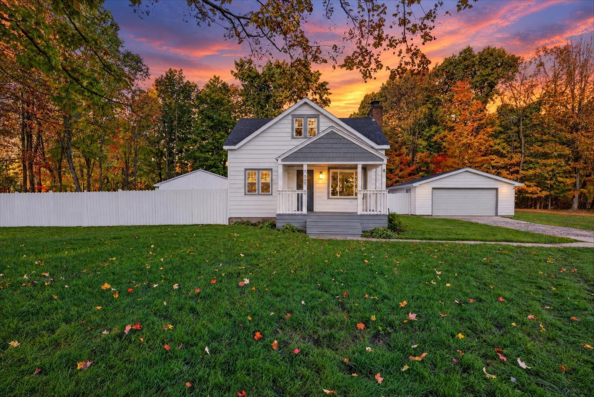 7665 Vinton Avenue Nw, Sparta, MI 49345 Main Photo