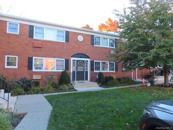 1879 CROMPOND ROAD D8 Crompond Road, Unit D8, Peekskill, NY 10566