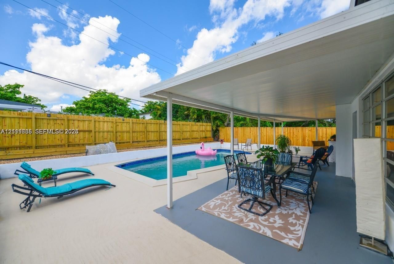12520 NE Miami Pl , North Miami, FL 33161 Photo