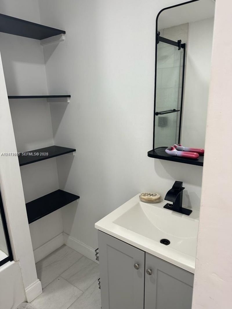 12520 NE Miami Pl , North Miami, FL 33161 Photo