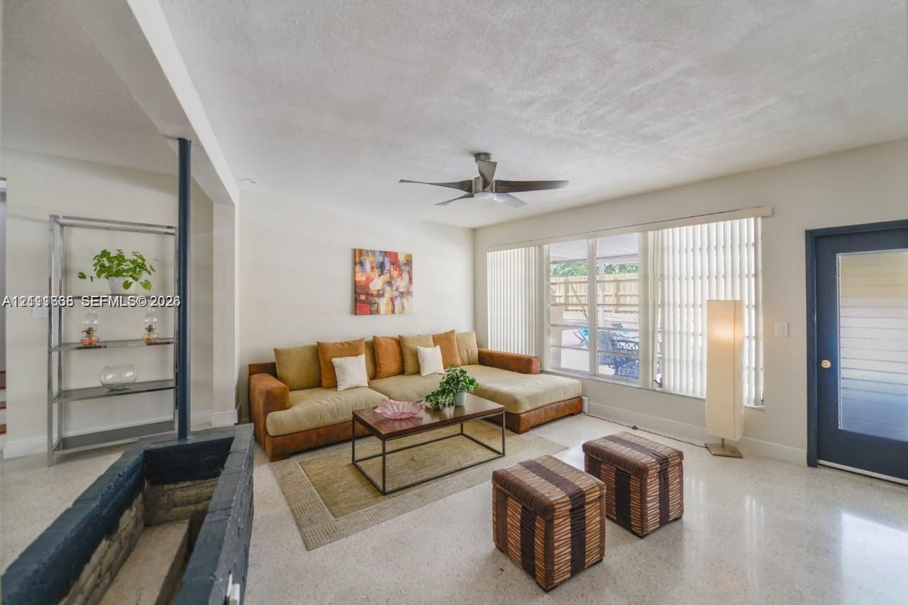 12520 NE Miami Pl , North Miami, FL 33161 Photo