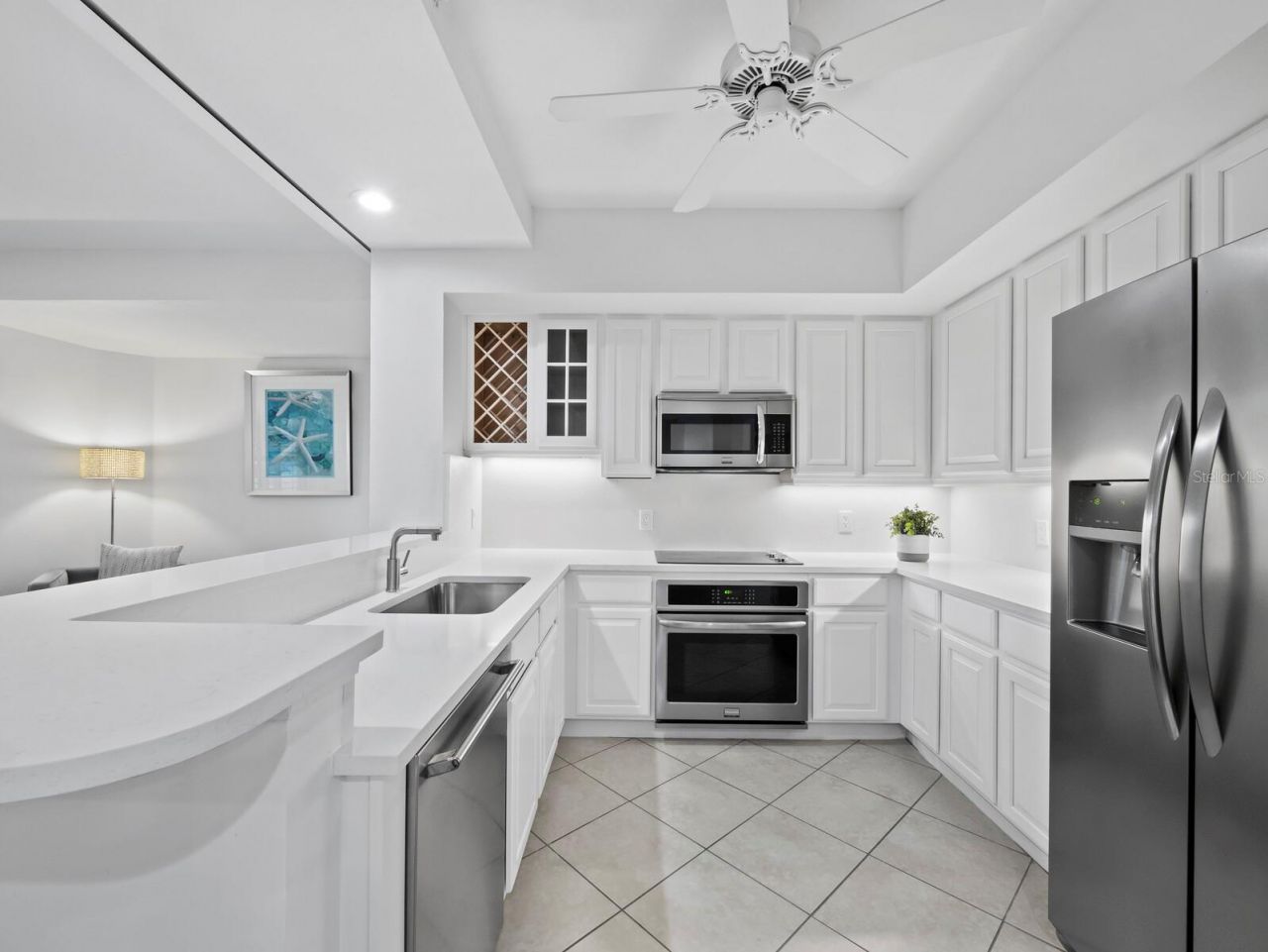 1260 Dolphin Bay Way, Unit 203, Sarasota, FL 34242 Photo