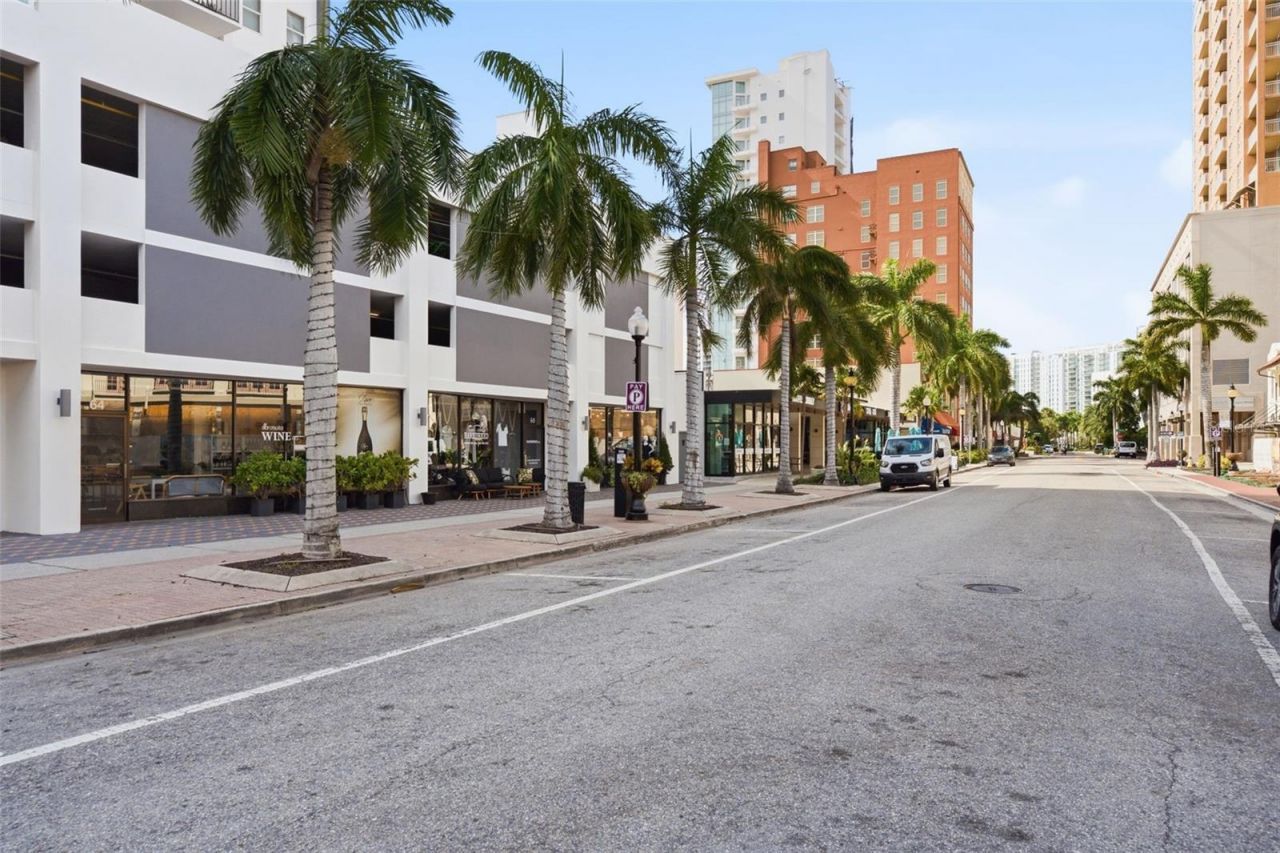 101 S Gulfstream Avenue , Unit 5G, Sarasota, FL 34236 Photo