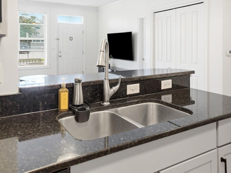 971 Ingleside Avenue, Unit 109, Columbus, OH 43215 Photo 22