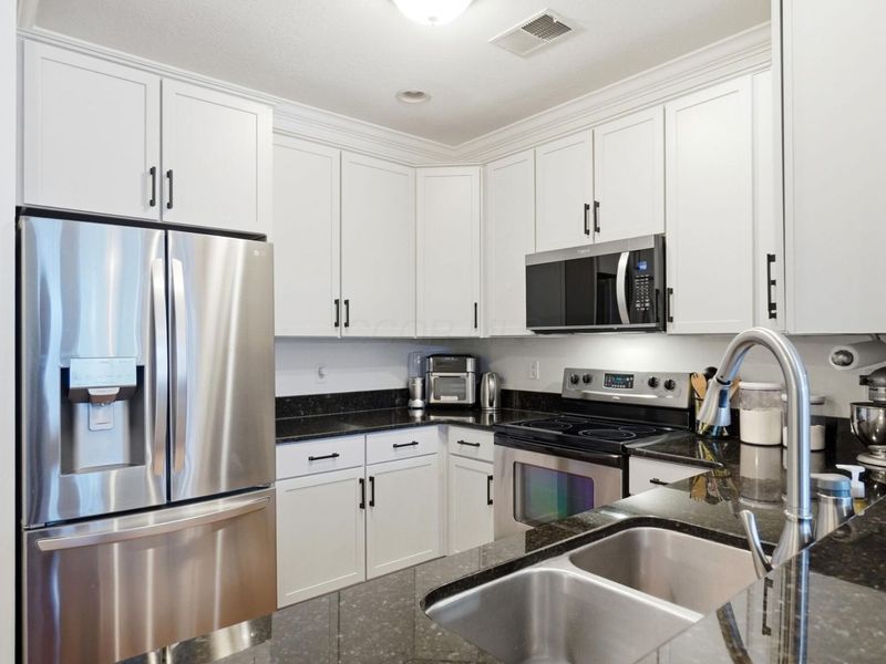 971 Ingleside Avenue, Unit 109, Columbus, OH 43215 Photo 23