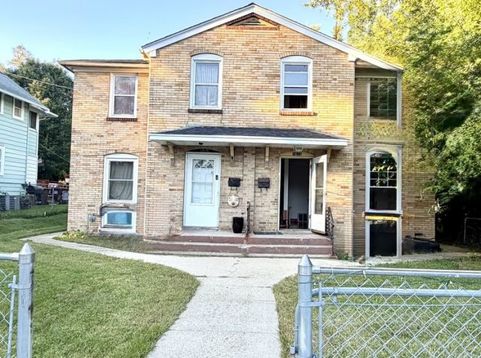 Main Photo