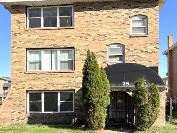 75 Paxton Avenue , Calumet City, IL 60409
