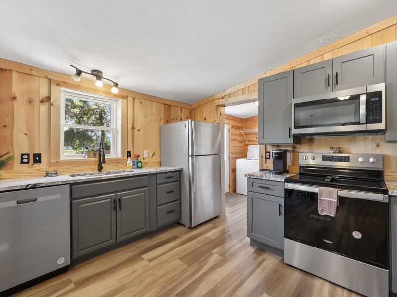 18682 Griffith Road, Logan, OH 43138 Photo 12
