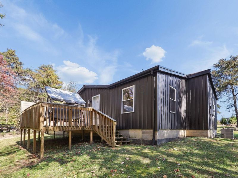 18682 Griffith Road, Logan, OH 43138 Photo 4