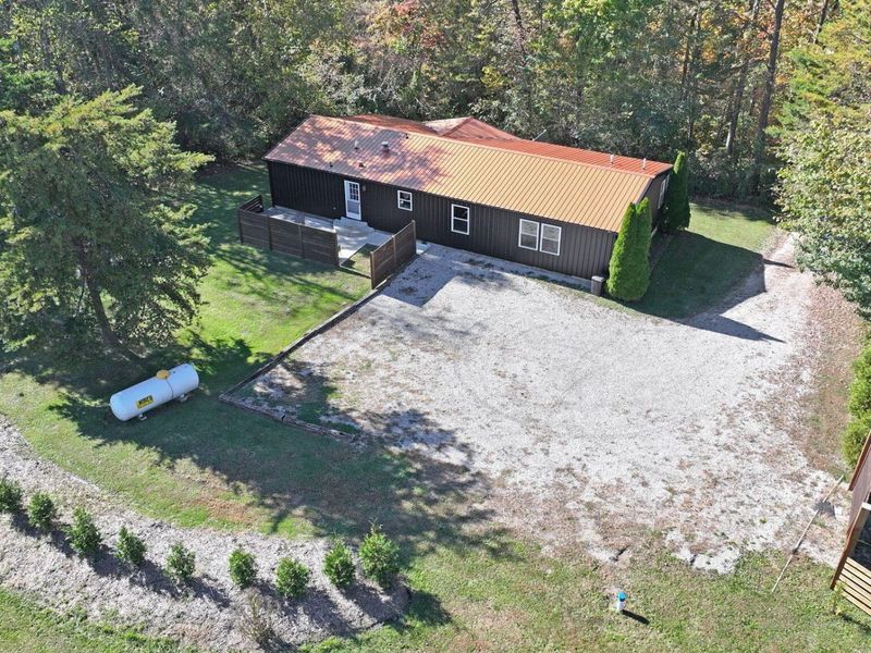 18682 Griffith Road, Logan, OH 43138 Photo 41