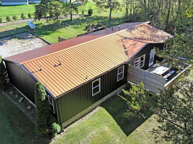 18682 Griffith Road, Logan, OH 43138 Photo 6