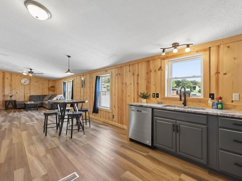 18682 Griffith Road, Logan, OH 43138 Photo 9