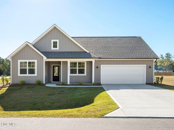 110 Eddie Drive , Burgaw, NC 28425
