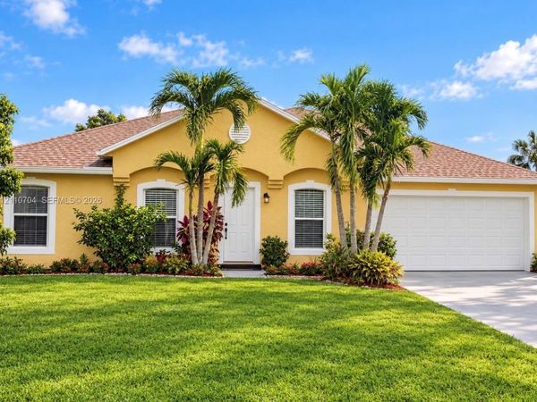 Cnnfidential SW By St, Port St. Lucie, FL 34983
