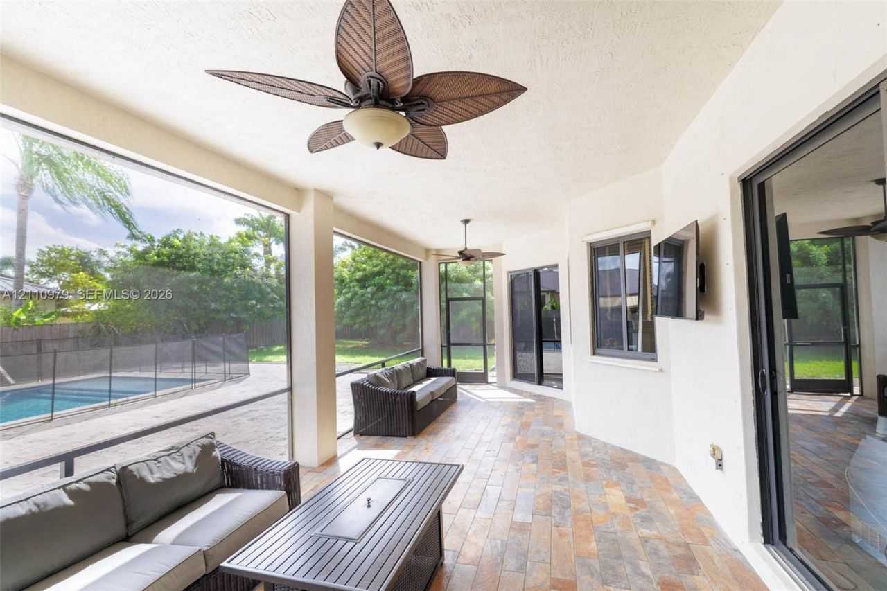 32007 SW 207th Ave, Homestead, FL 33030 Photo