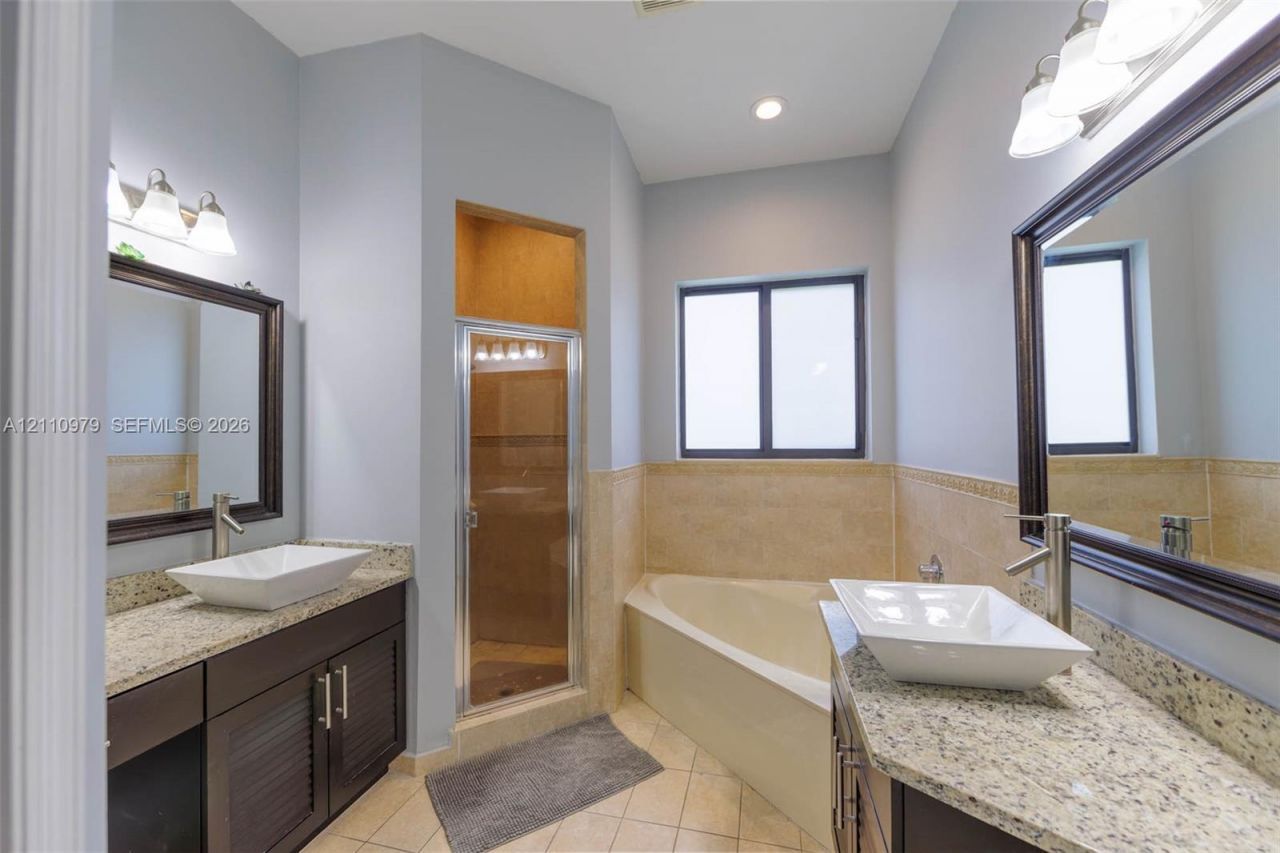 32007 SW 207th Ave, Homestead, FL 33030 Photo