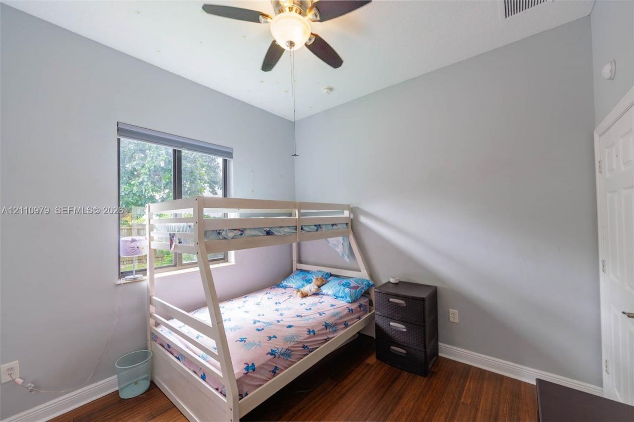32007 SW 207th Ave, Homestead, FL 33030 Photo