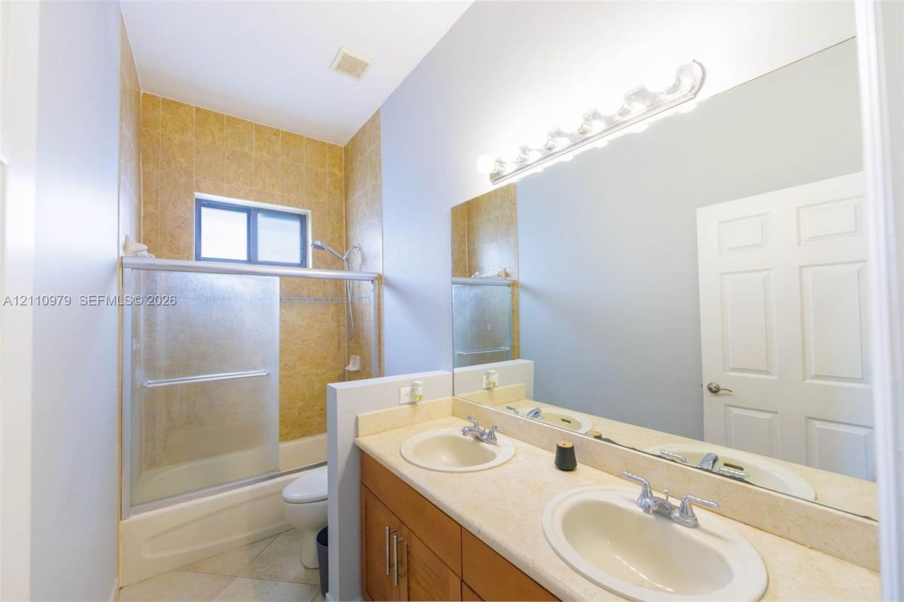 32007 SW 207th Ave, Homestead, FL 33030 Photo