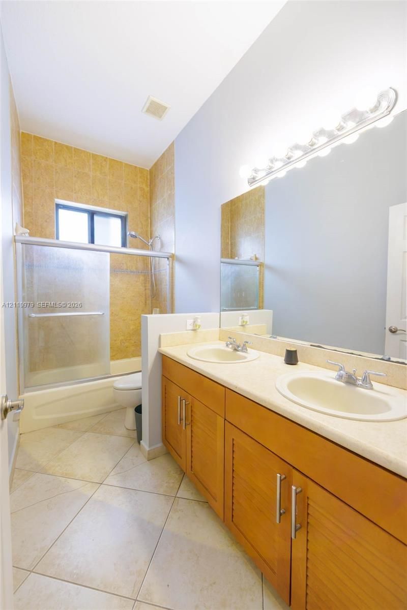 32007 SW 207th Ave, Homestead, FL 33030 Photo