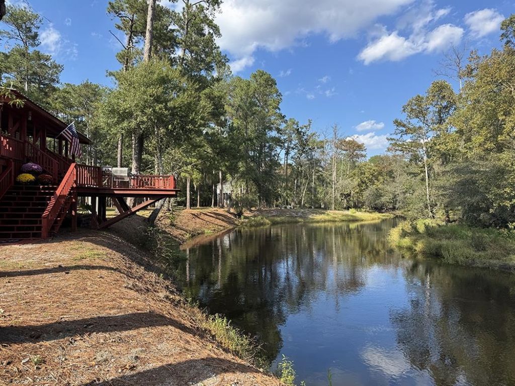 2414 Gilchrist Rd. Photo 17
