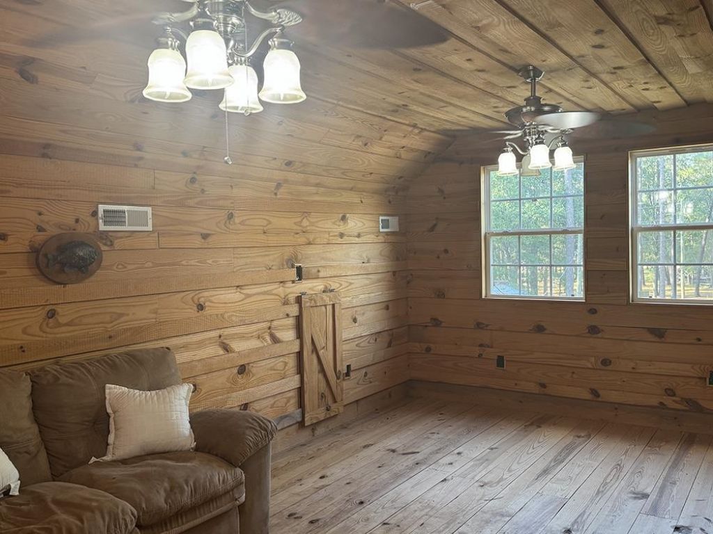 2414 Gilchrist Rd. Photo 34
