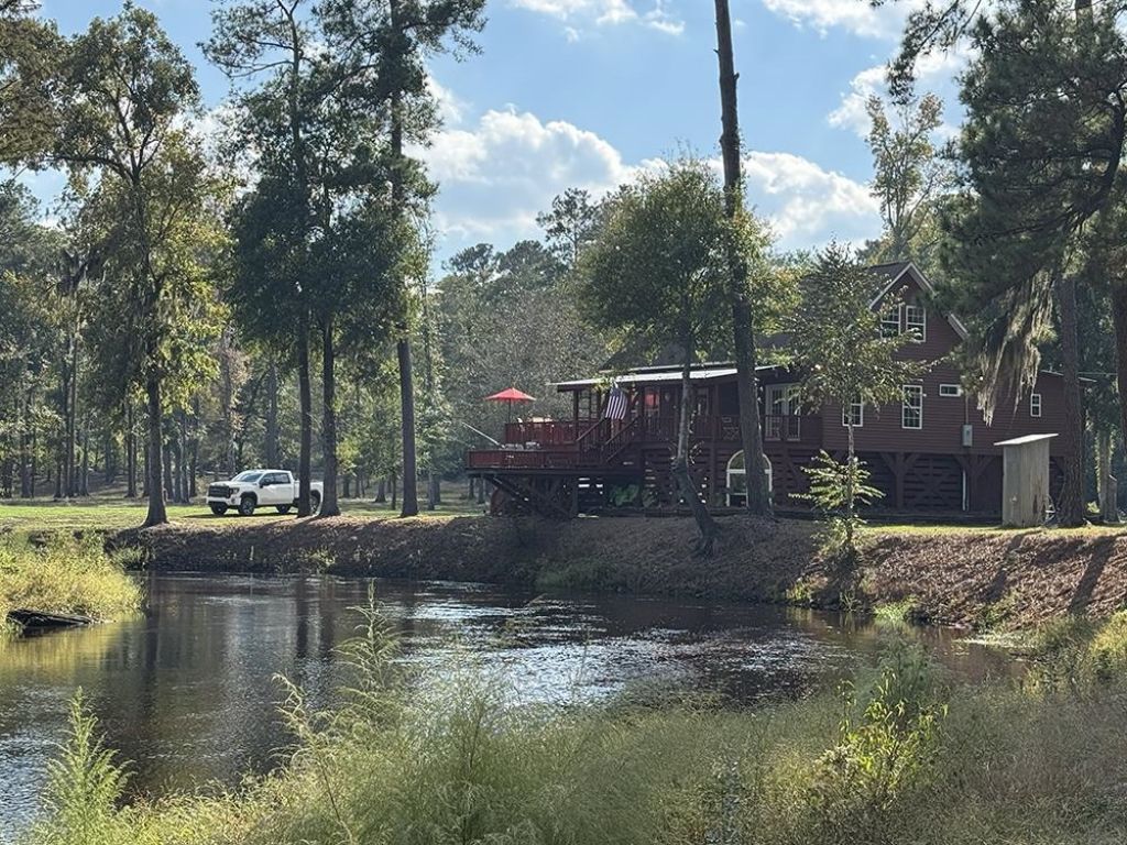 2414 Gilchrist Rd. Photo 47