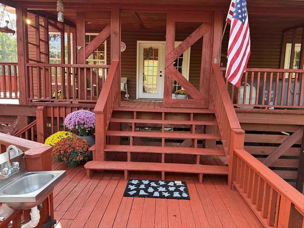 2414 Gilchrist Rd. Photo 5
