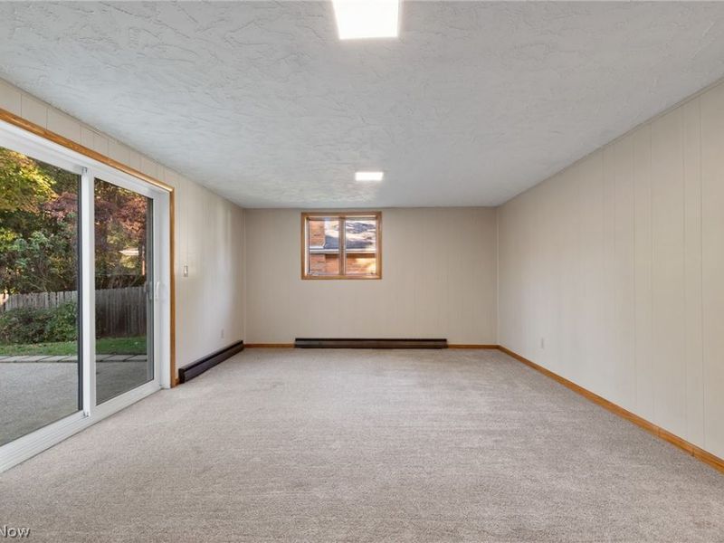 195 Gunarh Drive, Akron, OH 44319 Photo 27