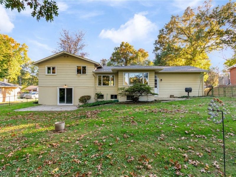 195 Gunarh Drive, Akron, OH 44319 Photo 38