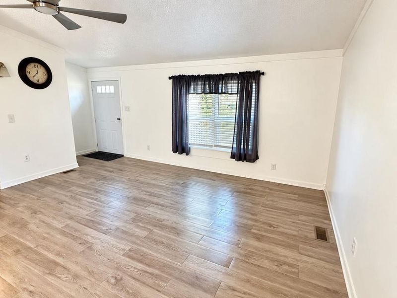 304 Kilborn Street, Sycamore, OH 44882 Photo 7