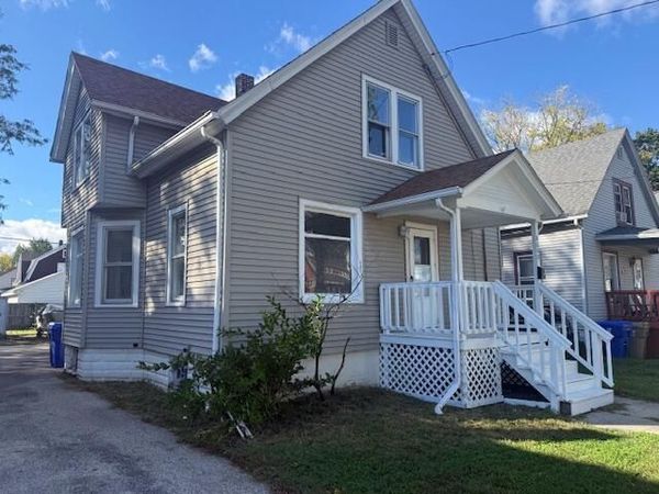 6608 20th Ave, Kenosha, WI 53143