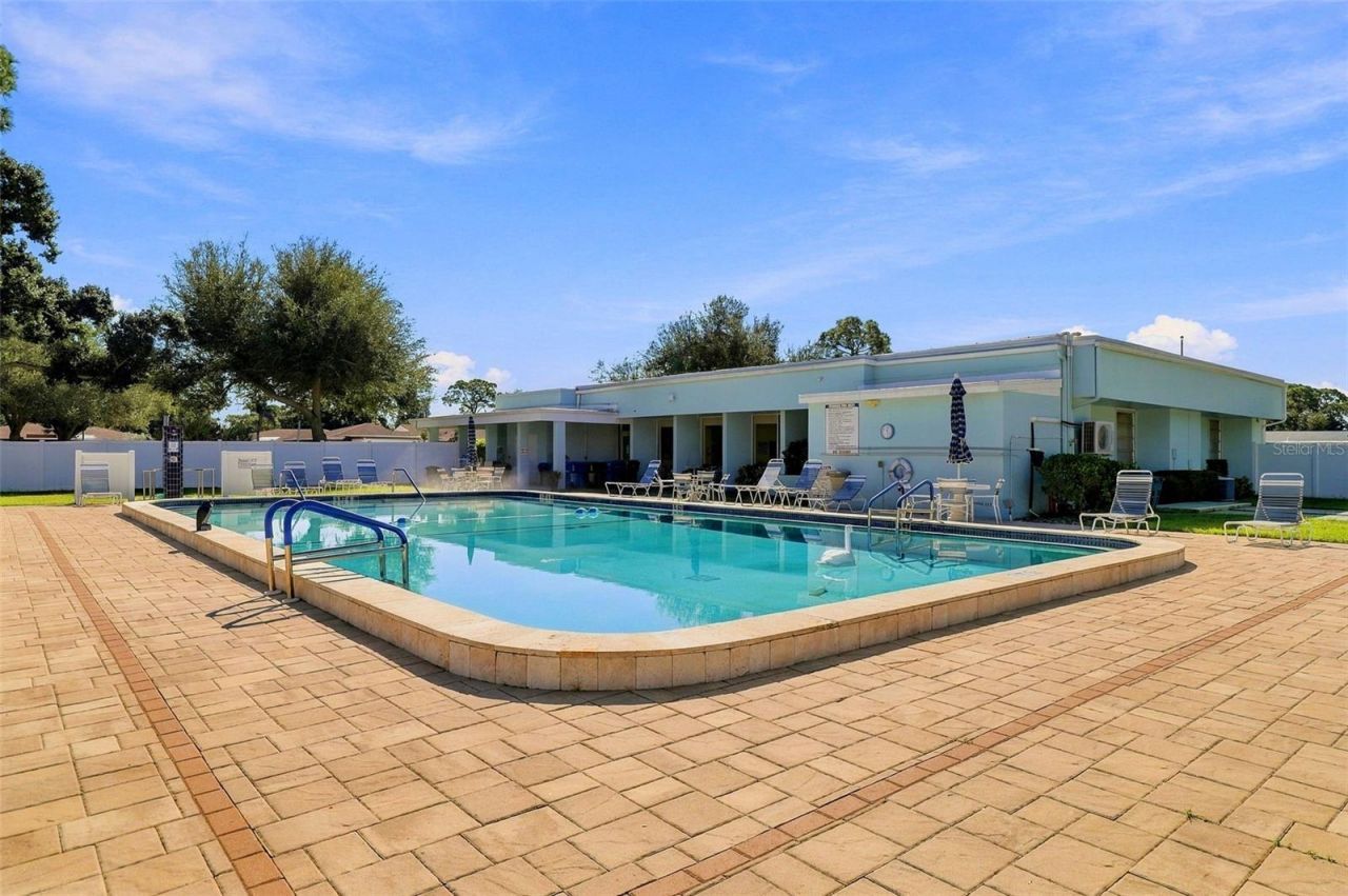 6272 Green View Cir , Unit 114, Sarasota, FL 34231 Photo