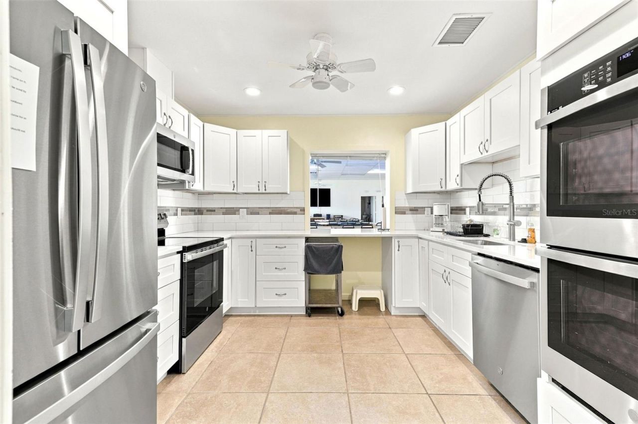 6272 Green View Cir , Unit 114, Sarasota, FL 34231 Photo