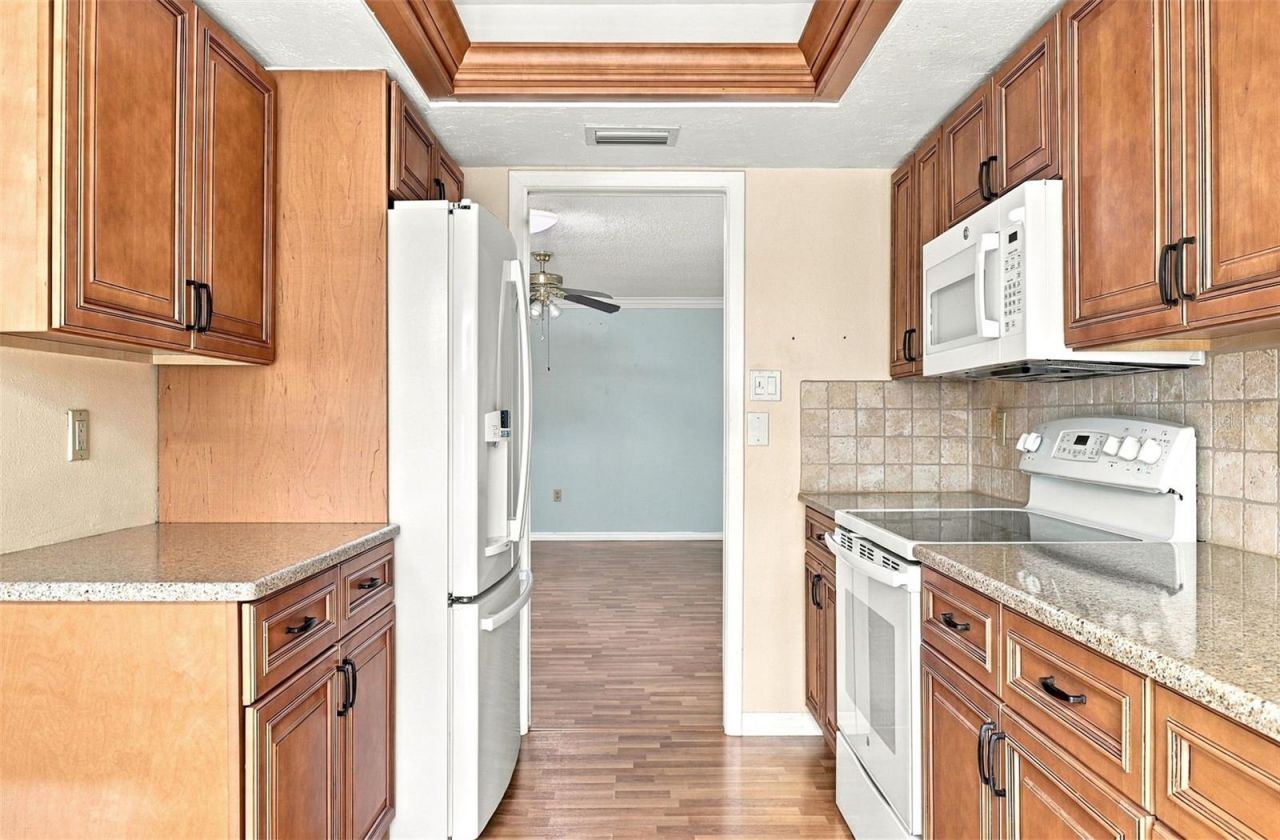6272 Green View Cir , Unit 114, Sarasota, FL 34231 Photo