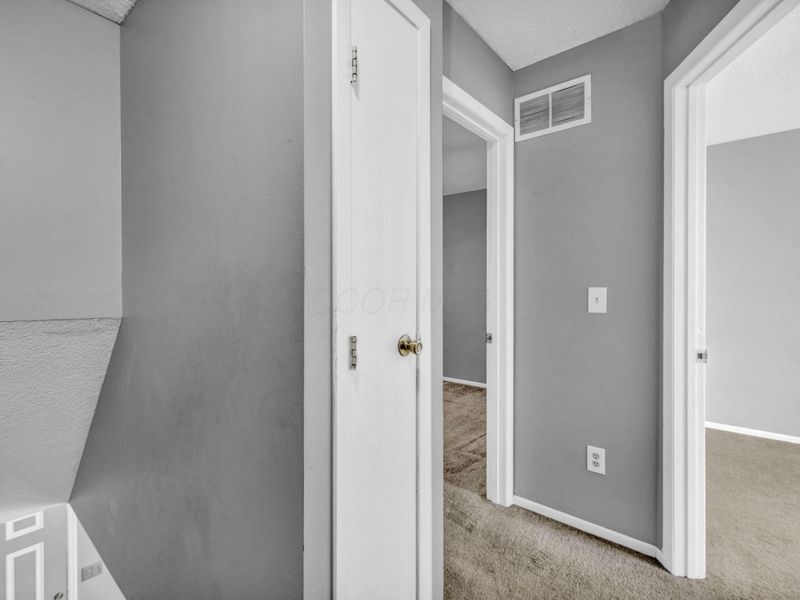 4975 Stoneybrook Boulevard, Unit 14E, Hilliard, OH 43026 Photo 13