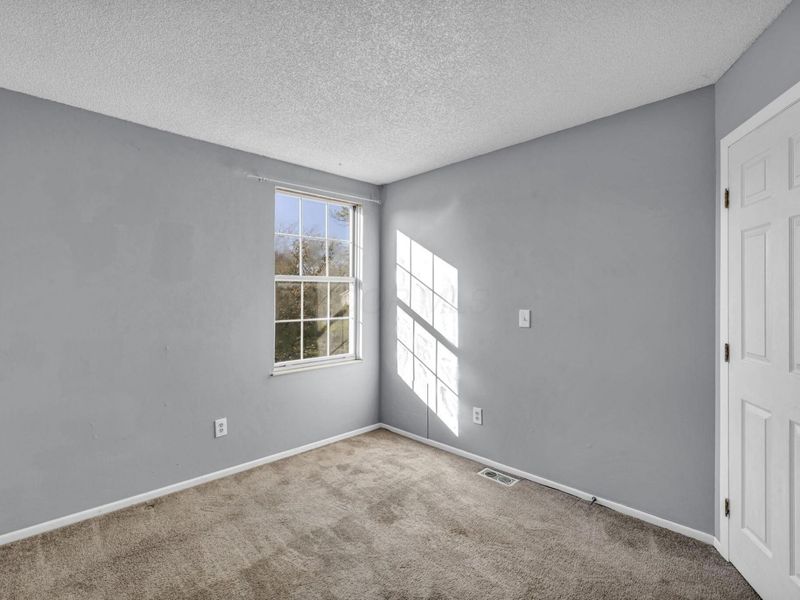 4975 Stoneybrook Boulevard, Unit 14E, Hilliard, OH 43026 Photo 17