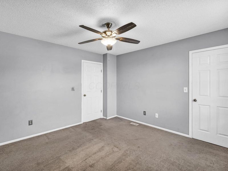 4975 Stoneybrook Boulevard, Unit 14E, Hilliard, OH 43026 Photo 19
