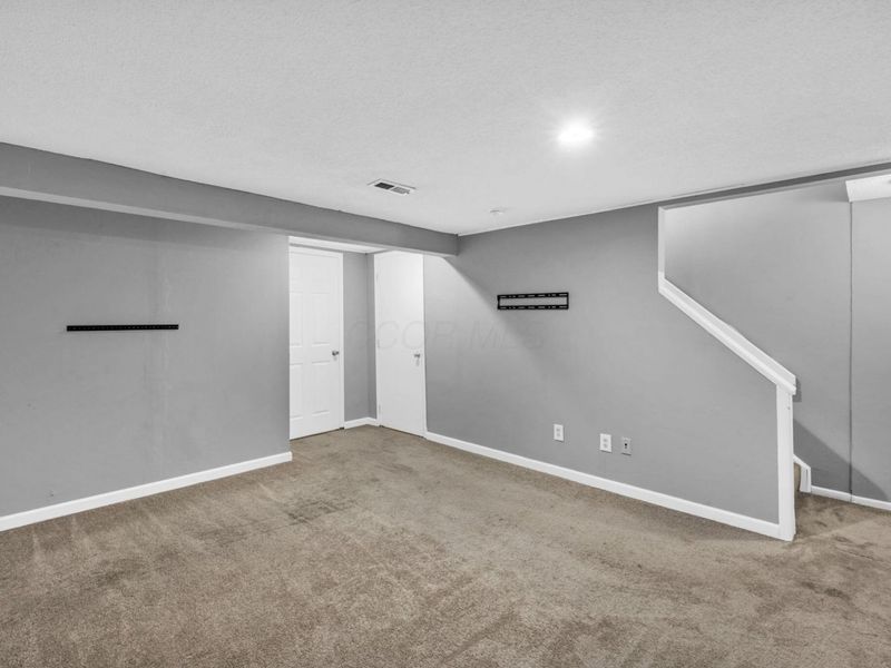 4975 Stoneybrook Boulevard, Unit 14E, Hilliard, OH 43026 Photo 23