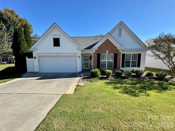 13624 Osprey Knoll Drive , Charlotte, NC 28269