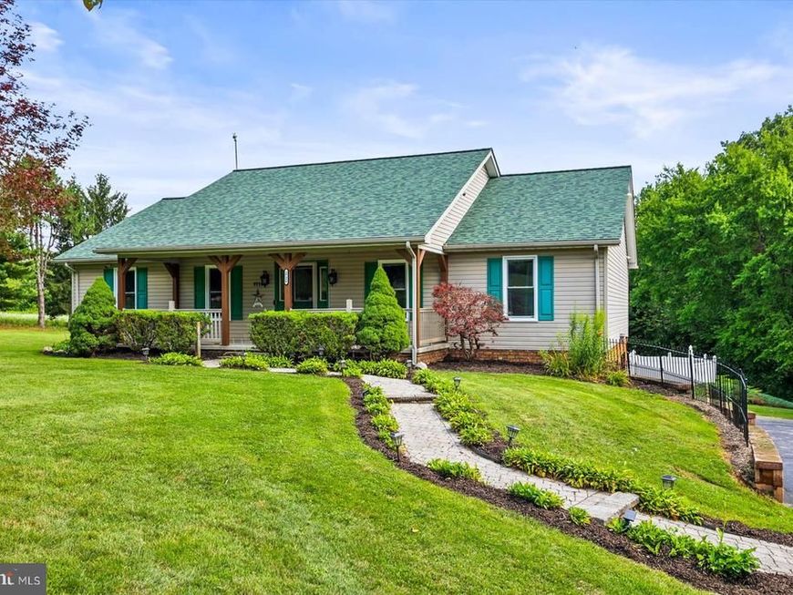 2726 Black Rock Road , Hanover, PA 17331 Main Photo
