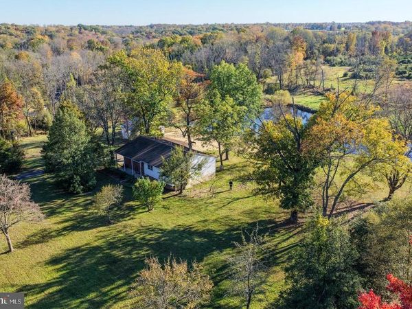 345 CAFFERTY ROAD , PIPERSVILLE, PA 18947