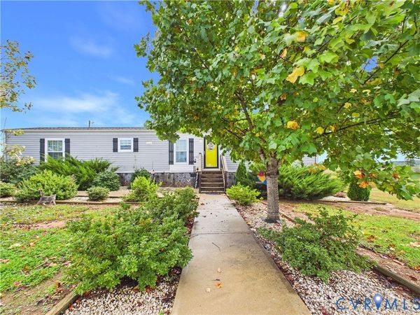 290 Western Lane , Appomattox, VA 24522