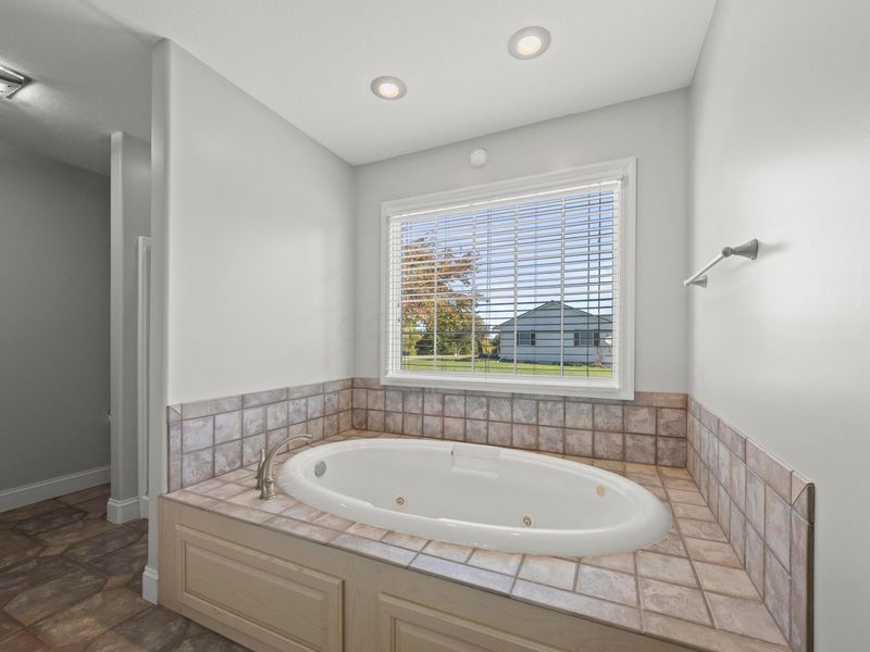 6350 Windsong Way, Nashport, OH 43830 Photo 39
