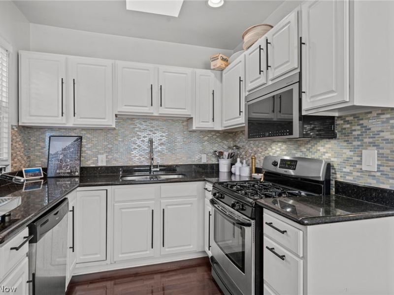 1948 W 47th Street, Cleveland, OH 44102 Photo 17