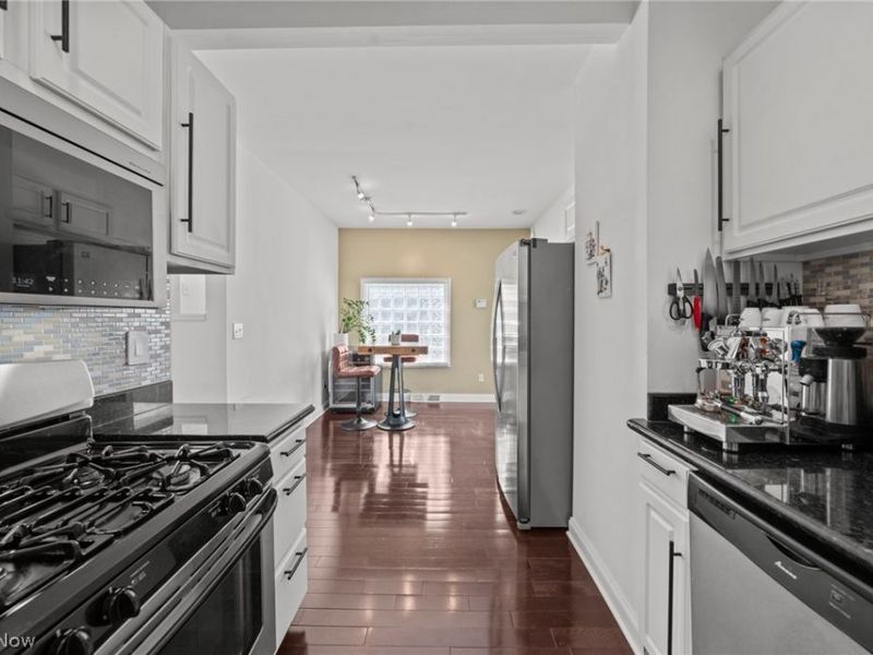 1948 W 47th Street, Cleveland, OH 44102 Photo 18