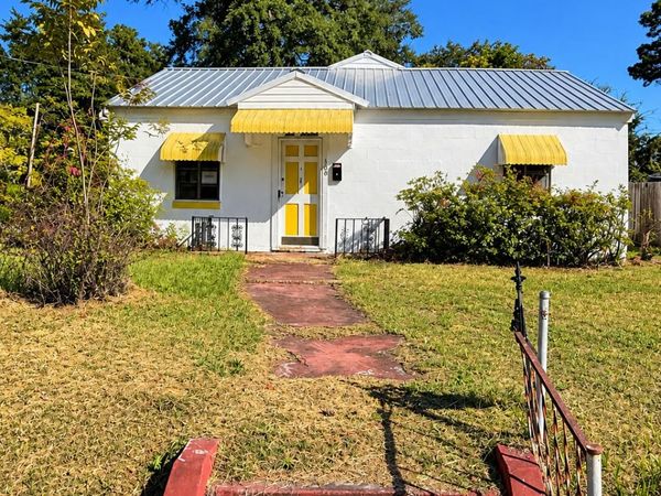 300 Blackwell Street, Waycross, GA 31501