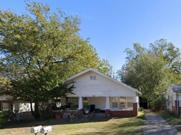 209 S Minnesota Avenue, Shawnee, OK 74801