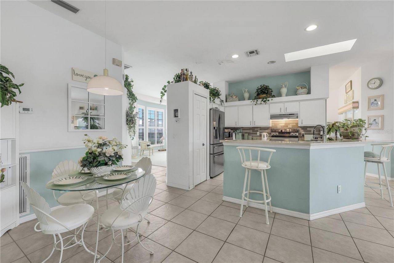 305 SE 31st Street , Cape Coral, FL 33904 Photo