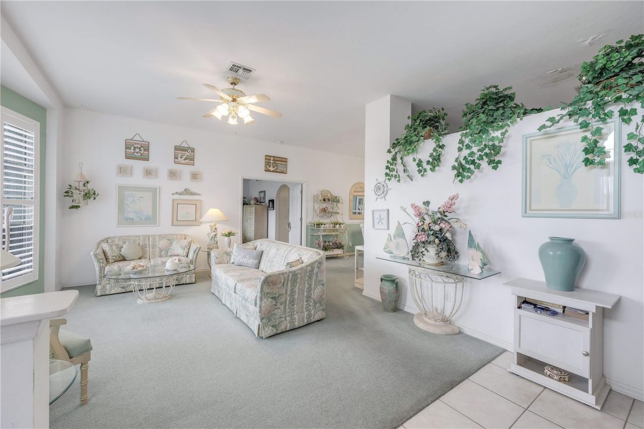 305 SE 31st Street , Cape Coral, FL 33904 Photo